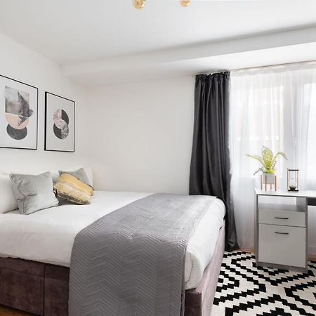 Spacious And Modern 4 Bed Apartment Next To Borough Station London Eksteriør bilde