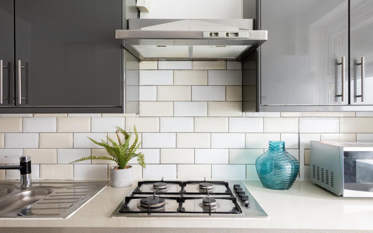 Spacious And Modern 4 Bed Apartment Next To Borough Station London Eksteriør bilde