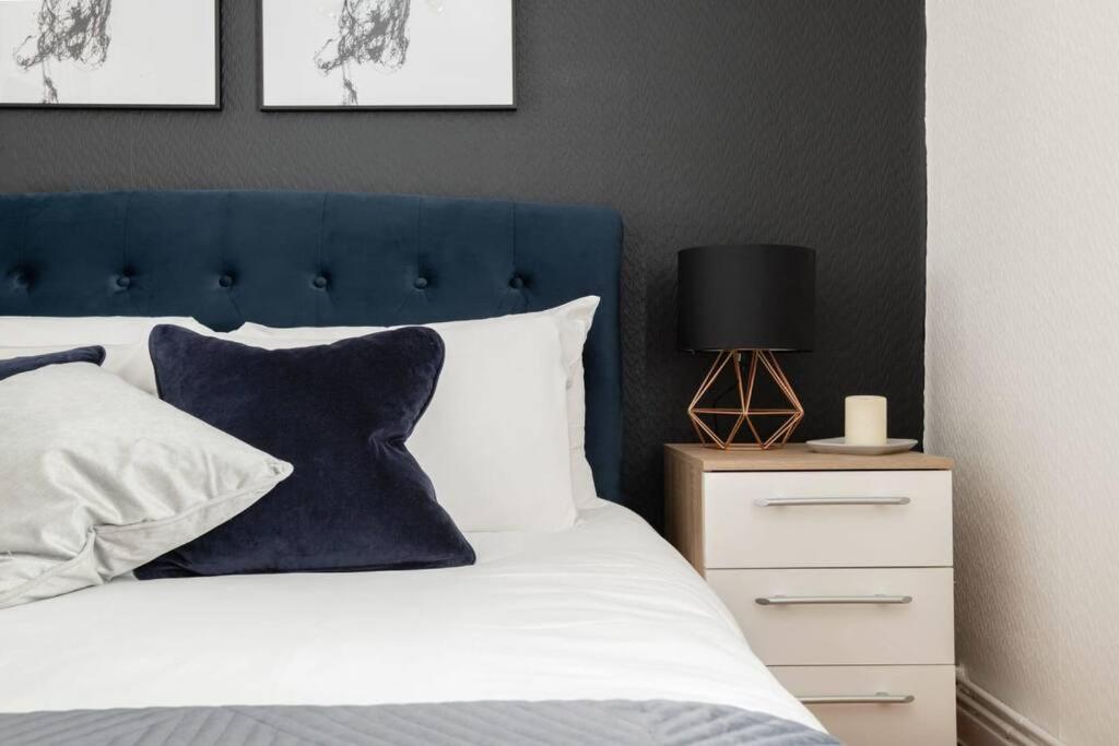 Spacious And Modern 4 Bed Apartment Next To Borough Station London Eksteriør bilde